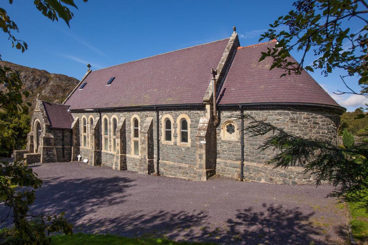 Mountain Church Capel Curig Bagian luar foto